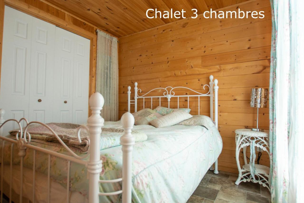 Chalets Et Spa Lac Saint-Jean Chambord Exteriér fotografie