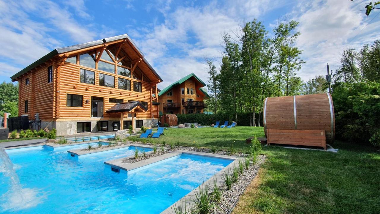 Chalets Et Spa Lac Saint-Jean Chambord Exteriér fotografie