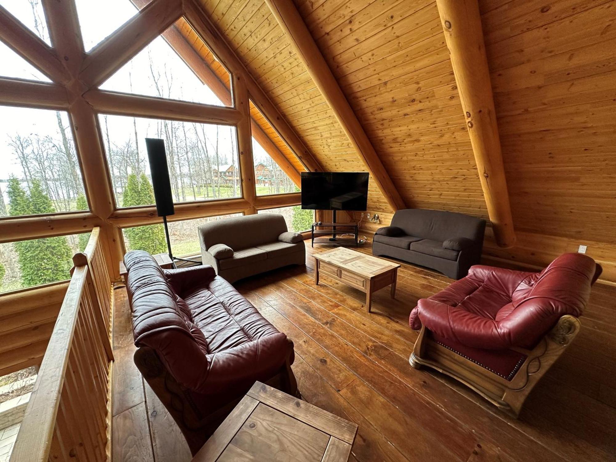 Chalets Et Spa Lac Saint-Jean Chambord Exteriér fotografie